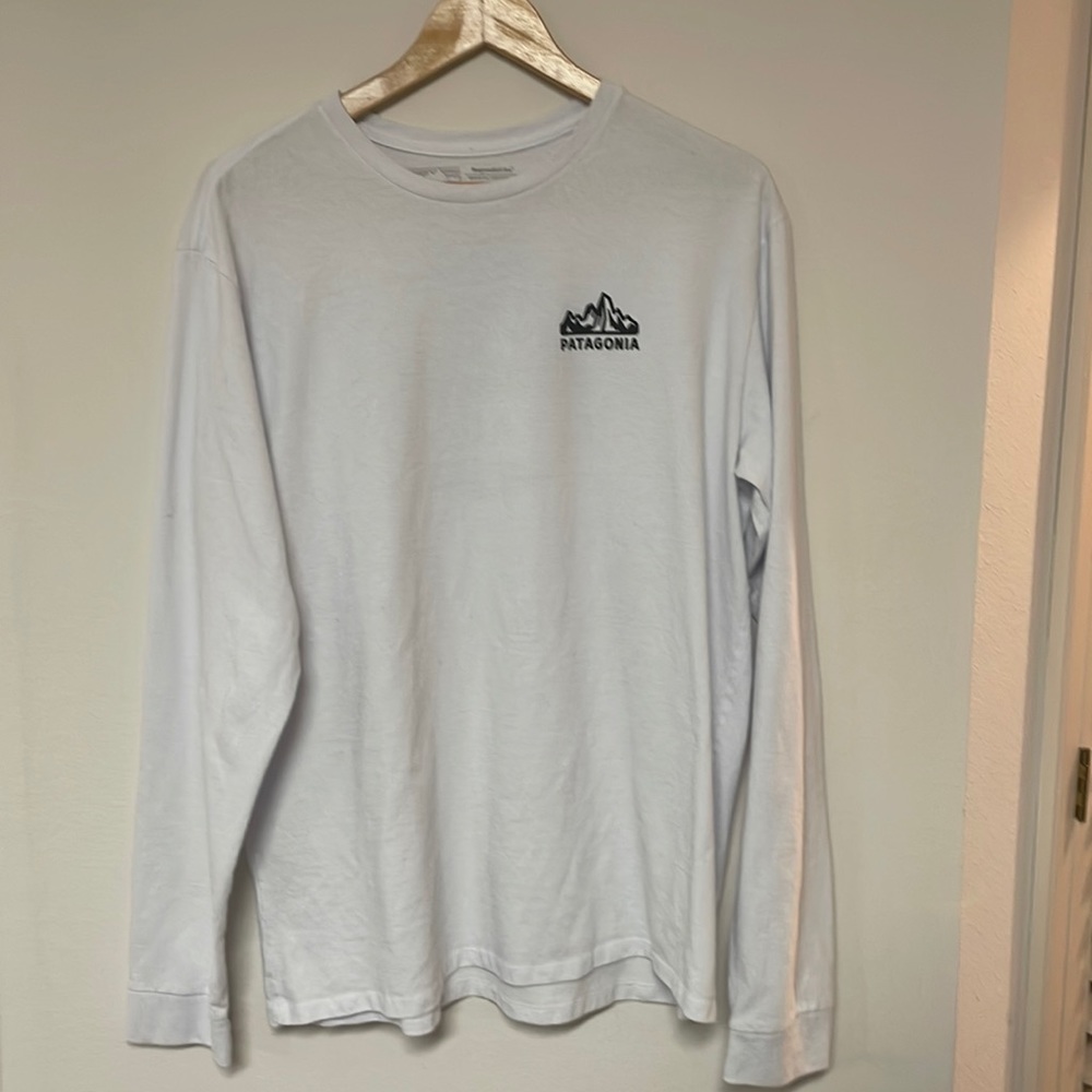 Patagonia Long Sleeve Shirt Size Medium